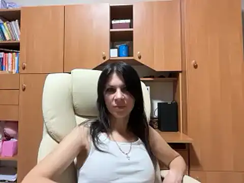 injaathome - InjaAtHome's free webcam - UK Sex Cams