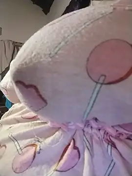 tharu_sweet webcam