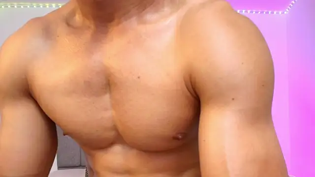 Adonys_Lewis_ webcam