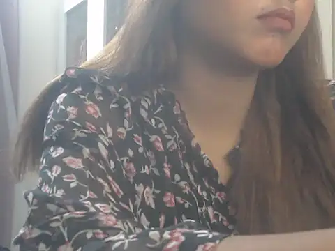 NancyRuvi webcam