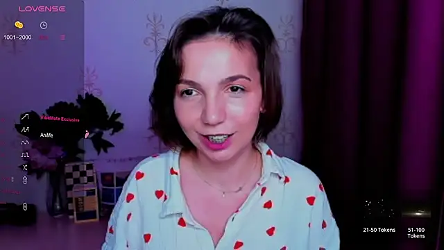 KindHazelHere_ webcam