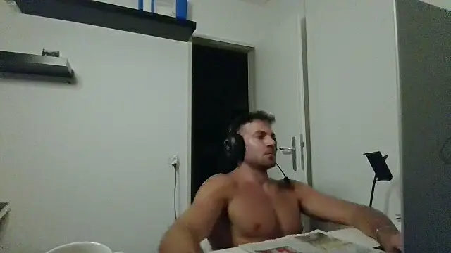 alpha-hunk webcam