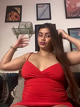 leena_singh2 (F young) - Boobs show