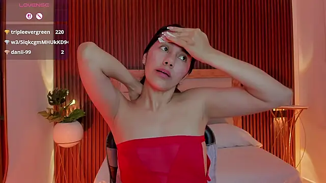 kaitt_ live cam on StripChat