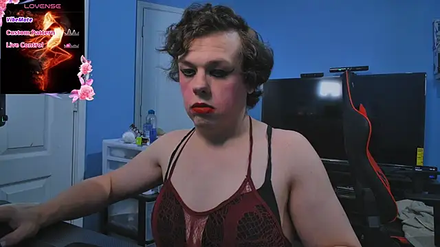 MidnightDollVeronica webcam