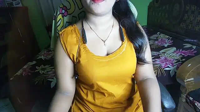 BengaliQueenStar webcam