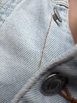 sara_fun (F young) - Shh risky , big cum in bus public