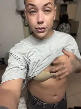 alicetgirlbr webcam