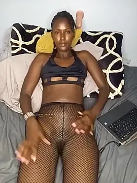 Live webcam thumbnail of pinky_siaah featuring #girls, #hd and #mobile