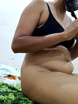 Ipsita-bold webcam