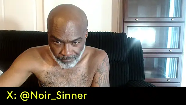 sinnernoir - Sinnernoir's free webcam - UK Sex Cams