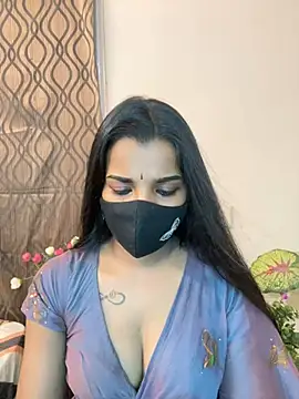 its_ur_flora live cam on StripChat