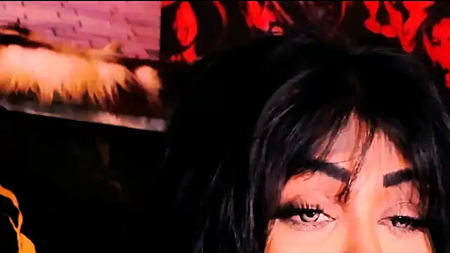 indian_dreamgirl webcam