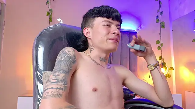 Nascary_Fox webcam
