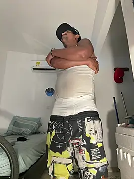 bigdick211292 webcam