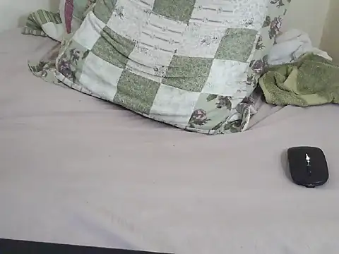 234lucy webcam