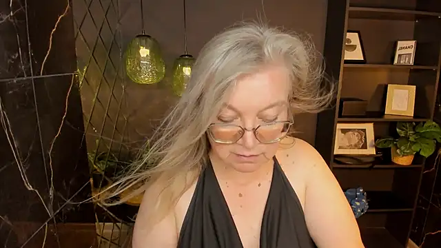 NataliMellow webcam