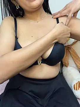 escape_with_me live cam
