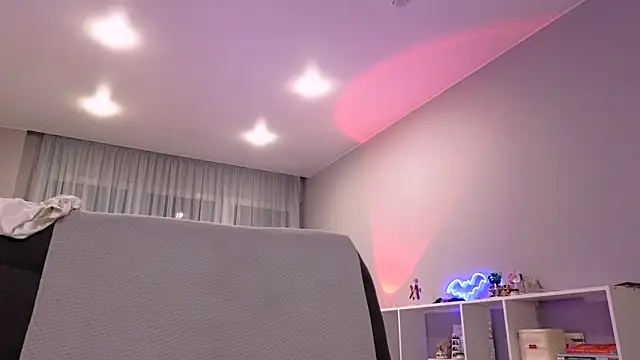 RebeccaAster webcam
