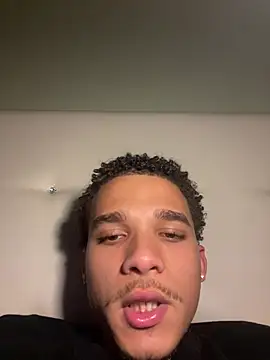 big_naughty3 webcam