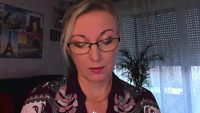 vanessa_chat webcam