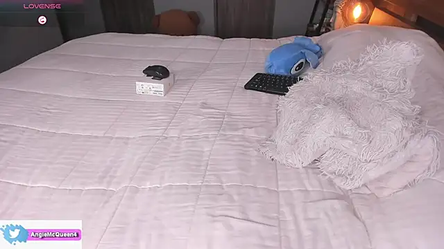 Sarajames live cam