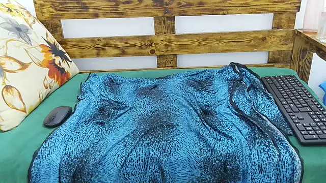 pinkycat live cam on StripChat
