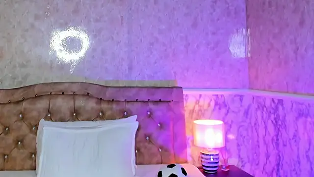 MELODYY_SWEET webcam