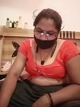 Menka_cut34 webcam