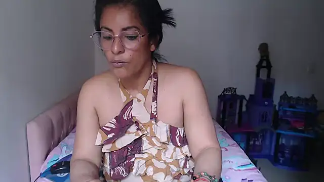 kateleyagrey webcam
