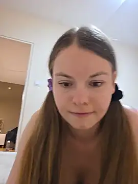 AnnaSweet18 webcam