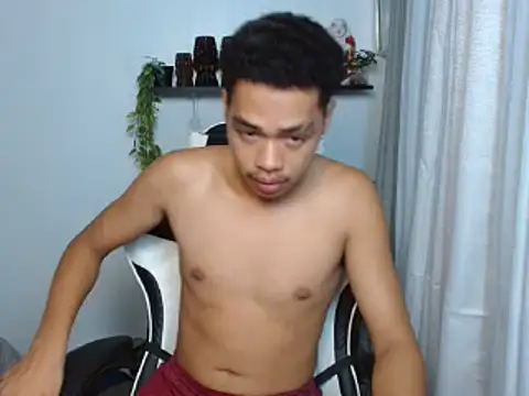 curlyasian_njxx webcam