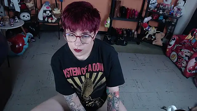 MissMiia2 live cam on StripChat
