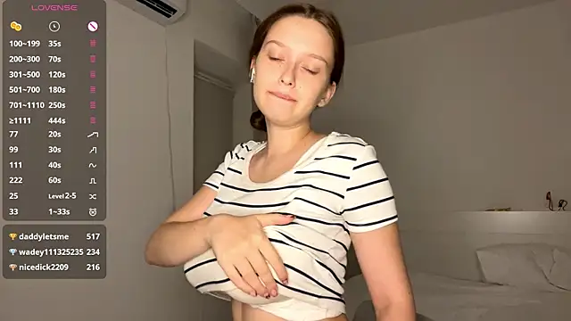 Eva_Shining_Star webcam