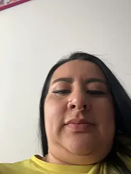 Abril_Luv webcam