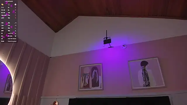 elodie_walker webcam