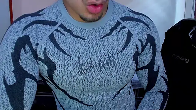 tommy_bred - Tommy_Bred's free webcam - UK Sex Cams