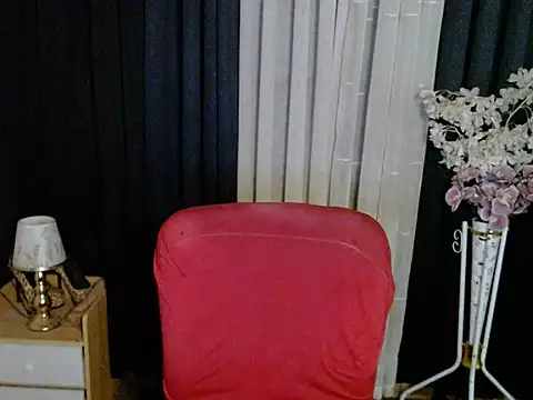 AshantTsiBigCock webcam