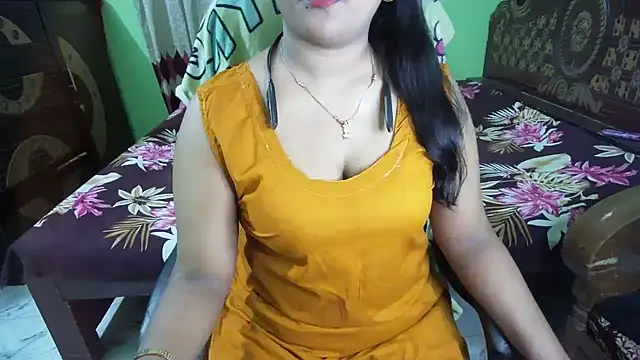 BengaliQueenStar webcam