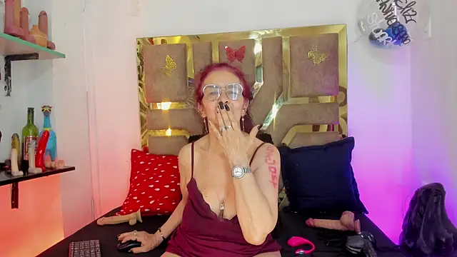 agatha_ross26 - Agatha_ross26's free webcam - UK Sex Cams