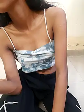 Cute_girl7898 live cam on StripChat