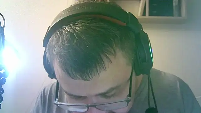 SirAbuser webcam