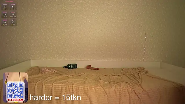 cream_fucks webcam