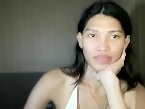 Yourgoddess_jayve webcam