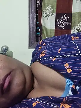yamini1431 live cam