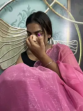 Himani_0122 webcam