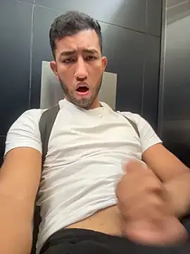 liam_bronw webcam