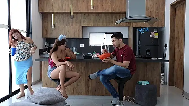hall_sextape (Ask my age) - finger pussy  lucy