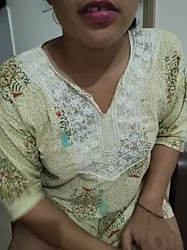 alka_beby_69 (F young) - Full necked