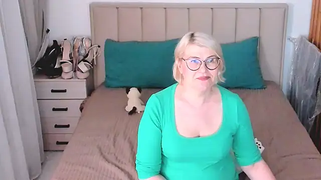sabrinamacmarren - Sabrinamacmarren's free webcam - UK Sex Cams